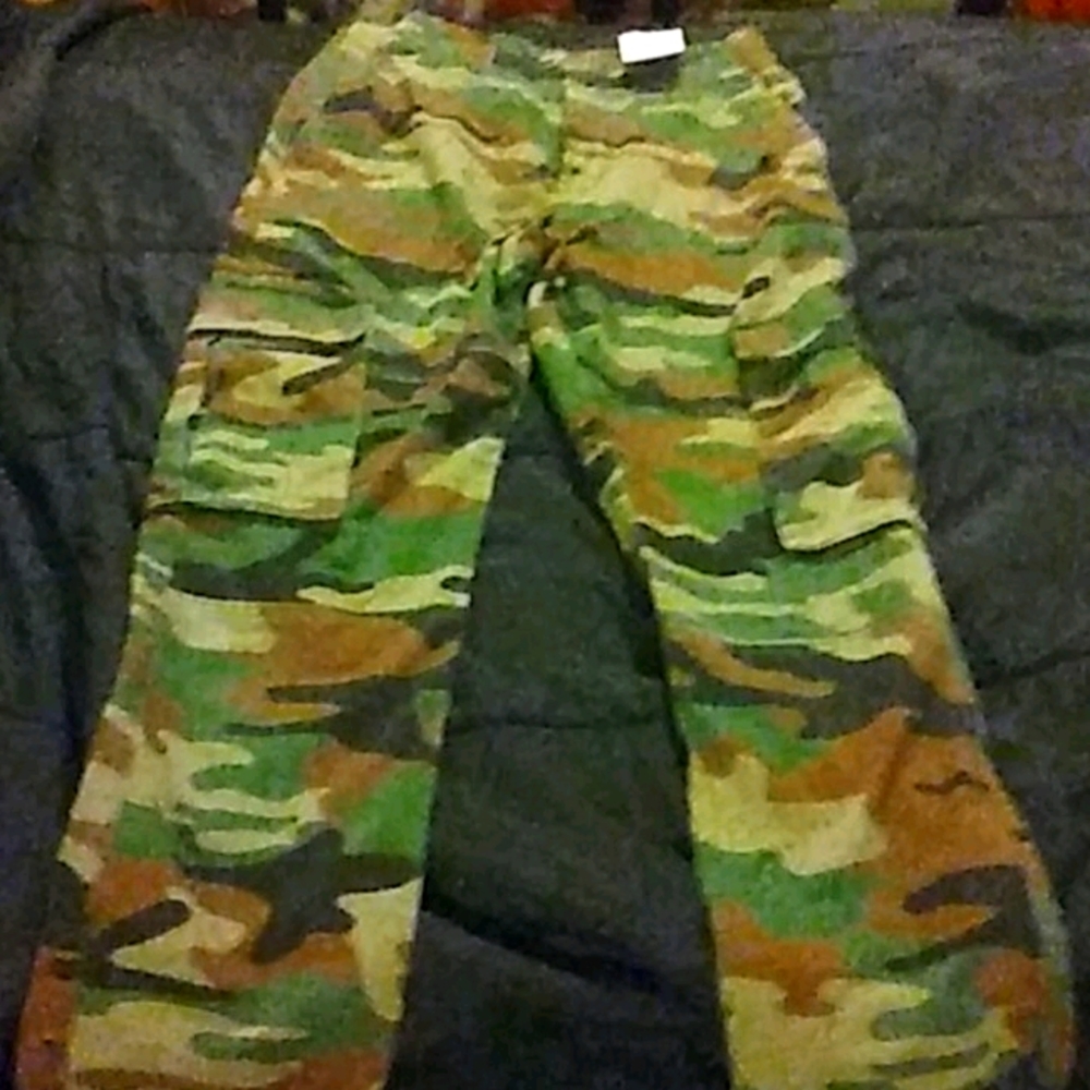 Army Print Pants (UNISEX) w/ Corset to match.
